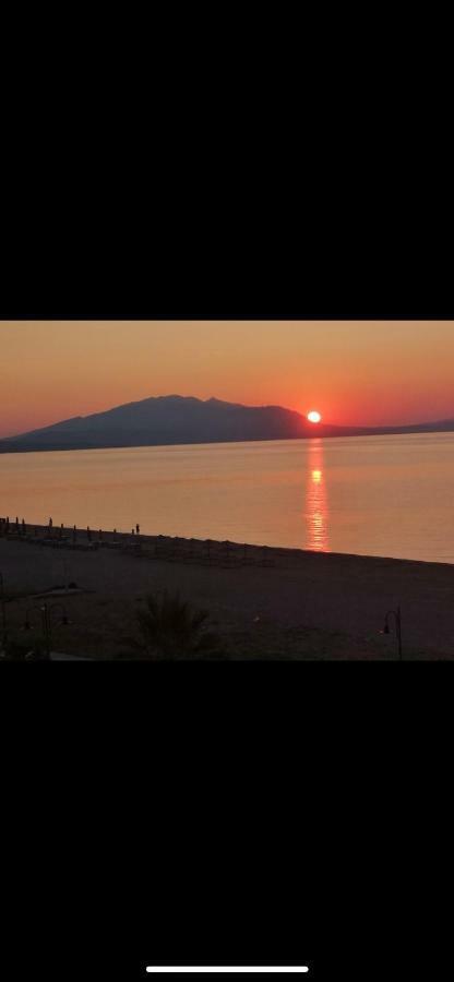 Villa Un Bel Posto Sea View Vrasná Dış mekan fotoğraf